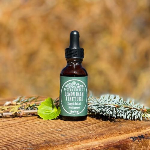 Nicole s Apothecary Lemon Balm Tincture 02